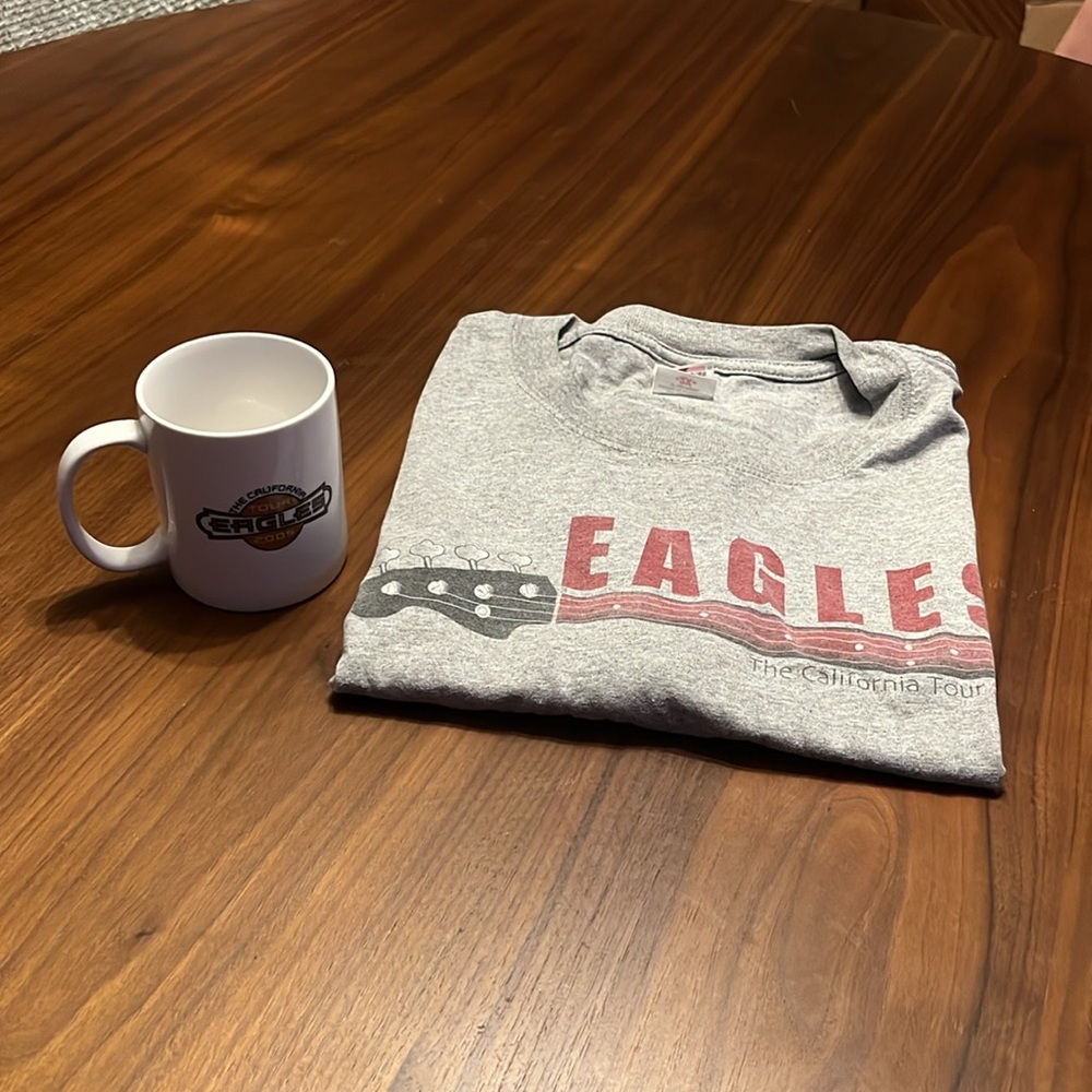 Eagles 2005 Tour T-Shirt & Mug